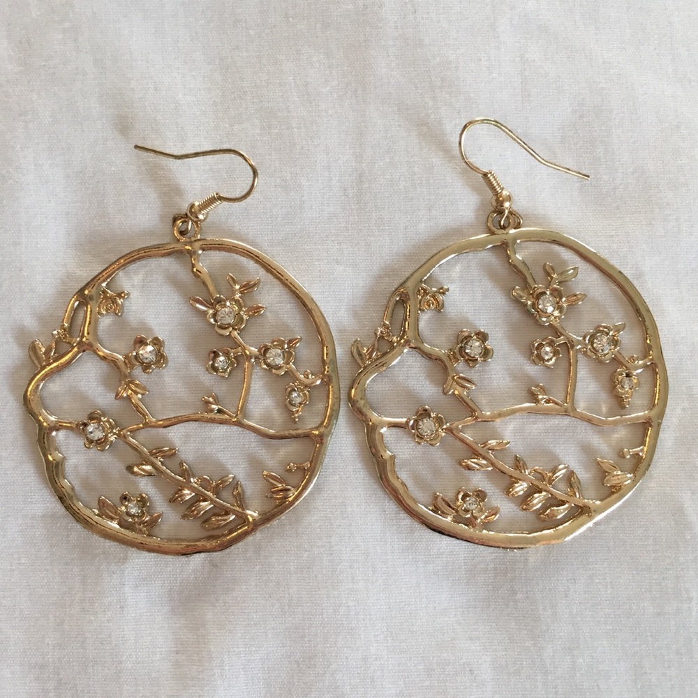 Dangle Earrings